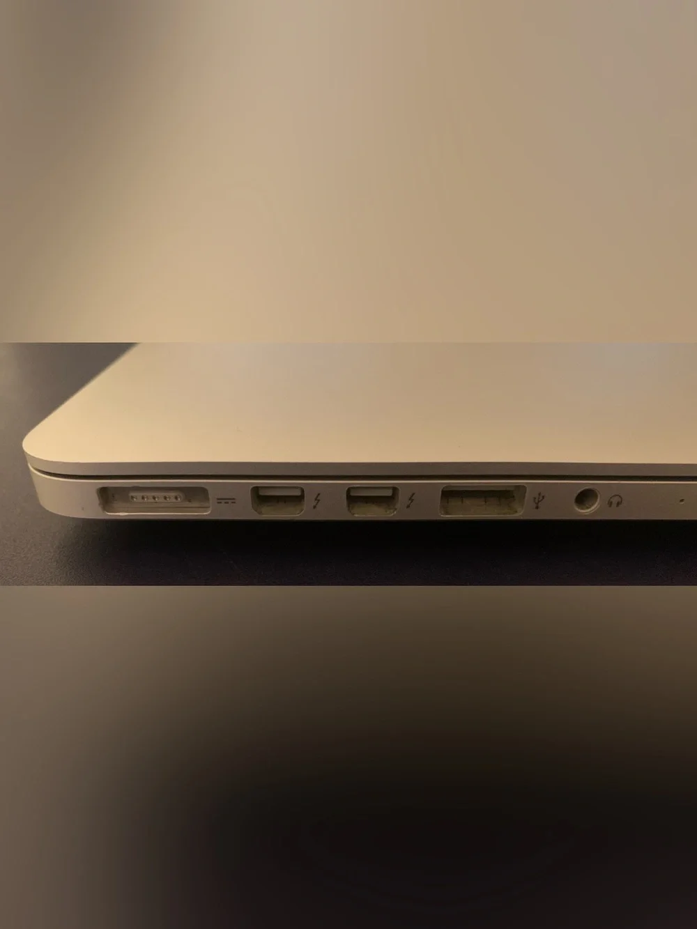 Apple MacBook Pro - For Parts or Repair